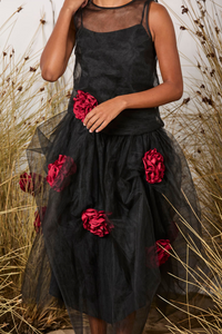 M.A.Dainty First Sight Top Black with Red Roses