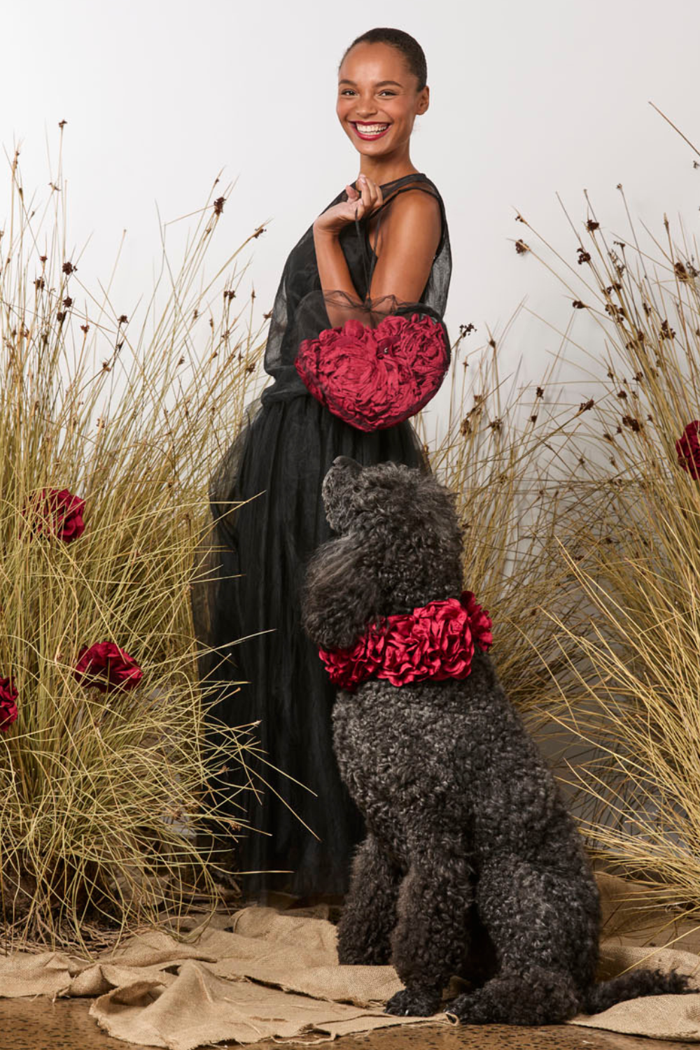 M.A.Dainty First Sight Top Black with Red Roses