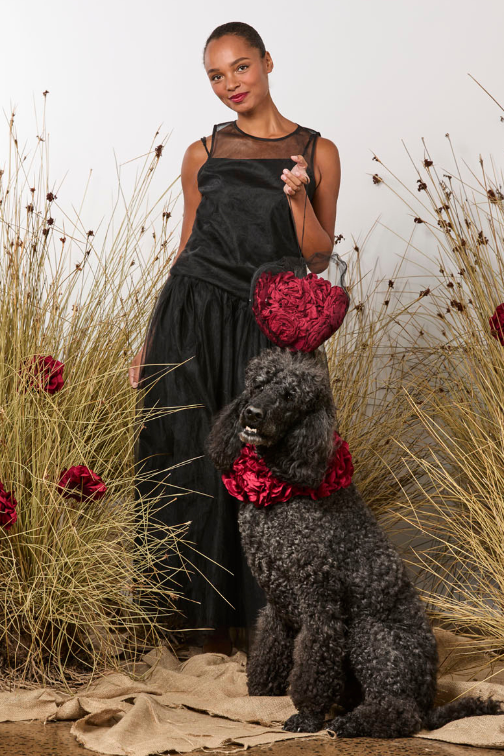 M.A.Dainty First Sight Top Black with Red Roses