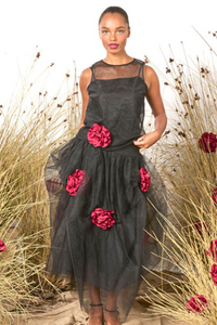 M.A.Dainty First Sight Top Black with Red Roses