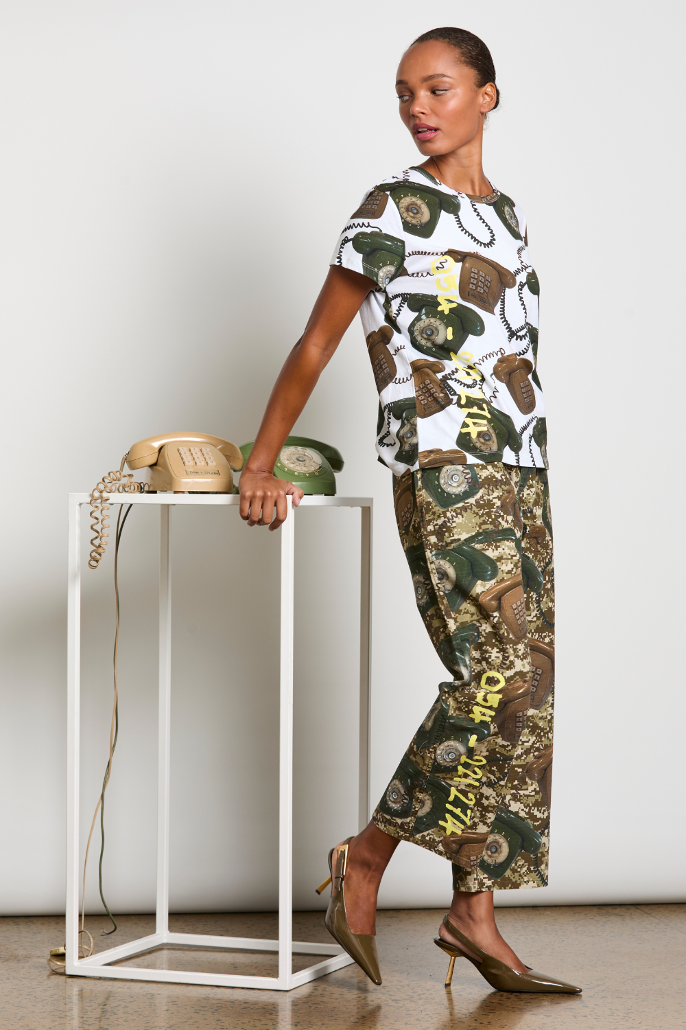 Circular by M.A.Dainty Lolly Tee Telephones