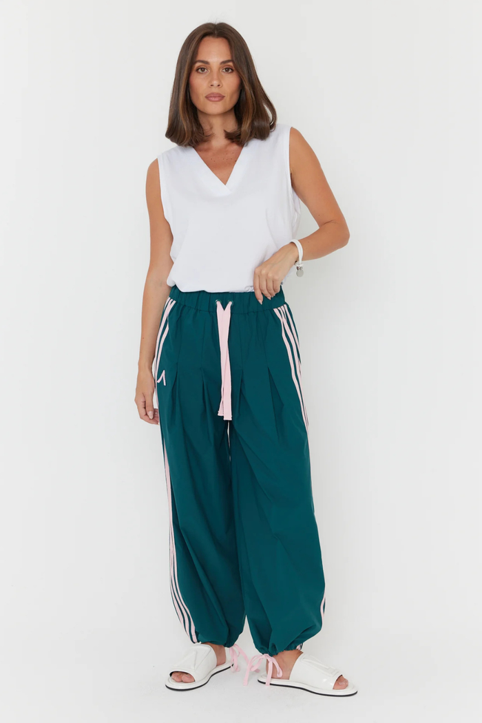 Alexandra Aladin Pants Green