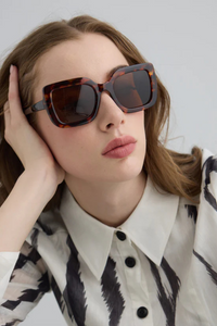 Captivated Eyewear Aria Sunglasses Tortoishell