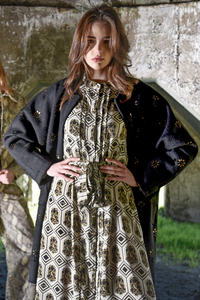 Coop Bead It Coat Black Pre-Order