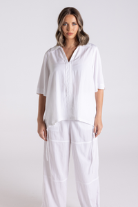 Two T's Crinkle Short Sleeve Top