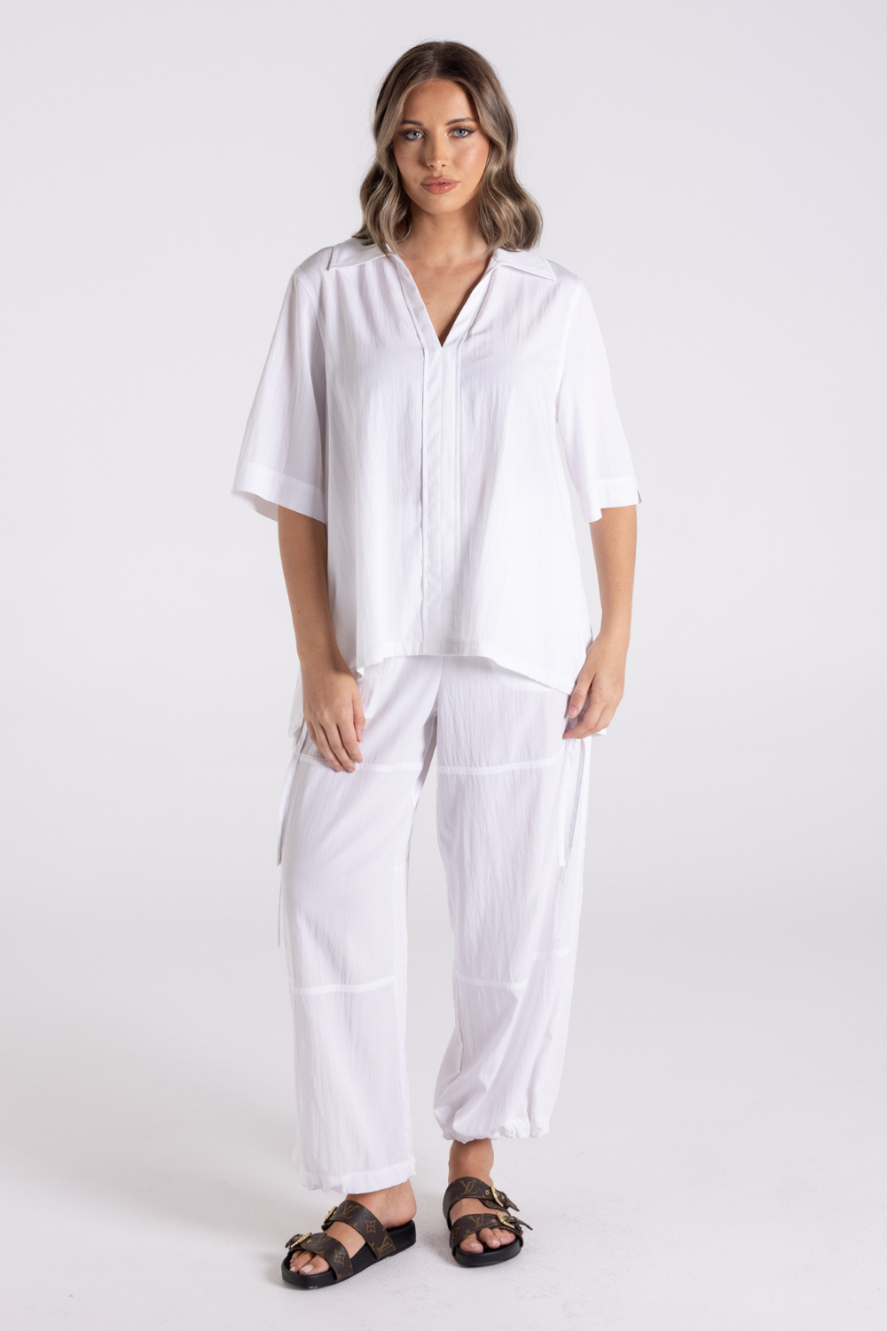 Two T's Crinkle Short Sleeve Top