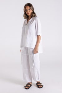 Two T's Crinkle Short Sleeve Top