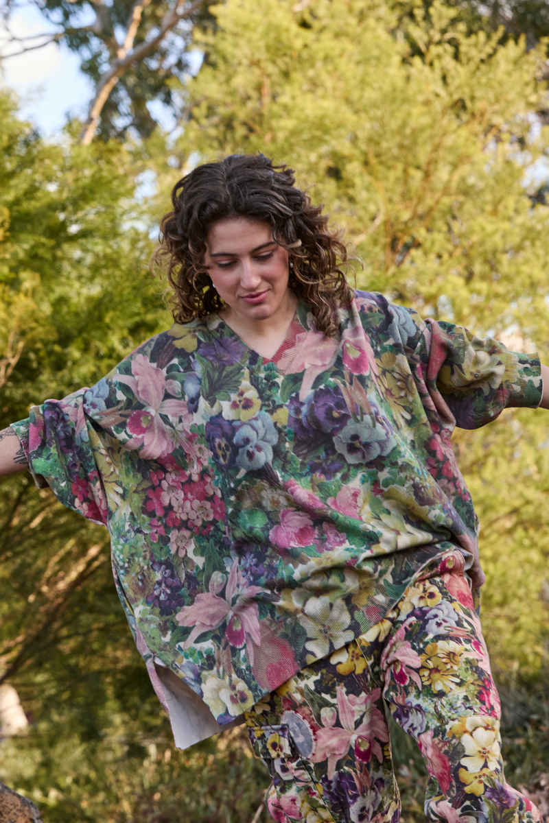 Circular by M.A.Dainty Calla Jumper Blooms