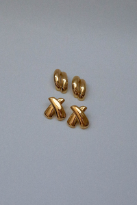 Zahar Claire Earrings Gold