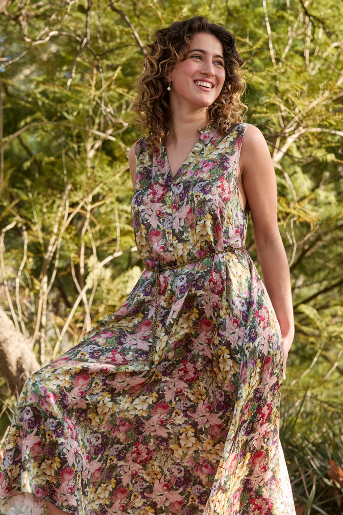 Circular by M.A.Dainty Dahlia Dress Blooms