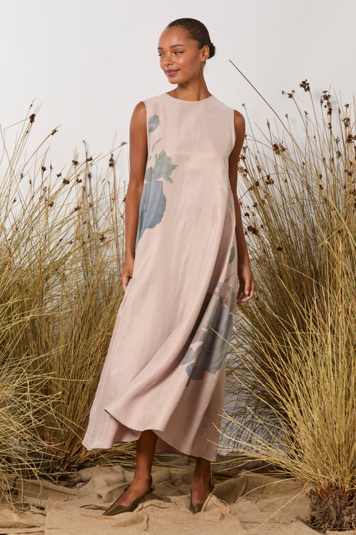 M.A.Dainty Delight Dress Pink Roses