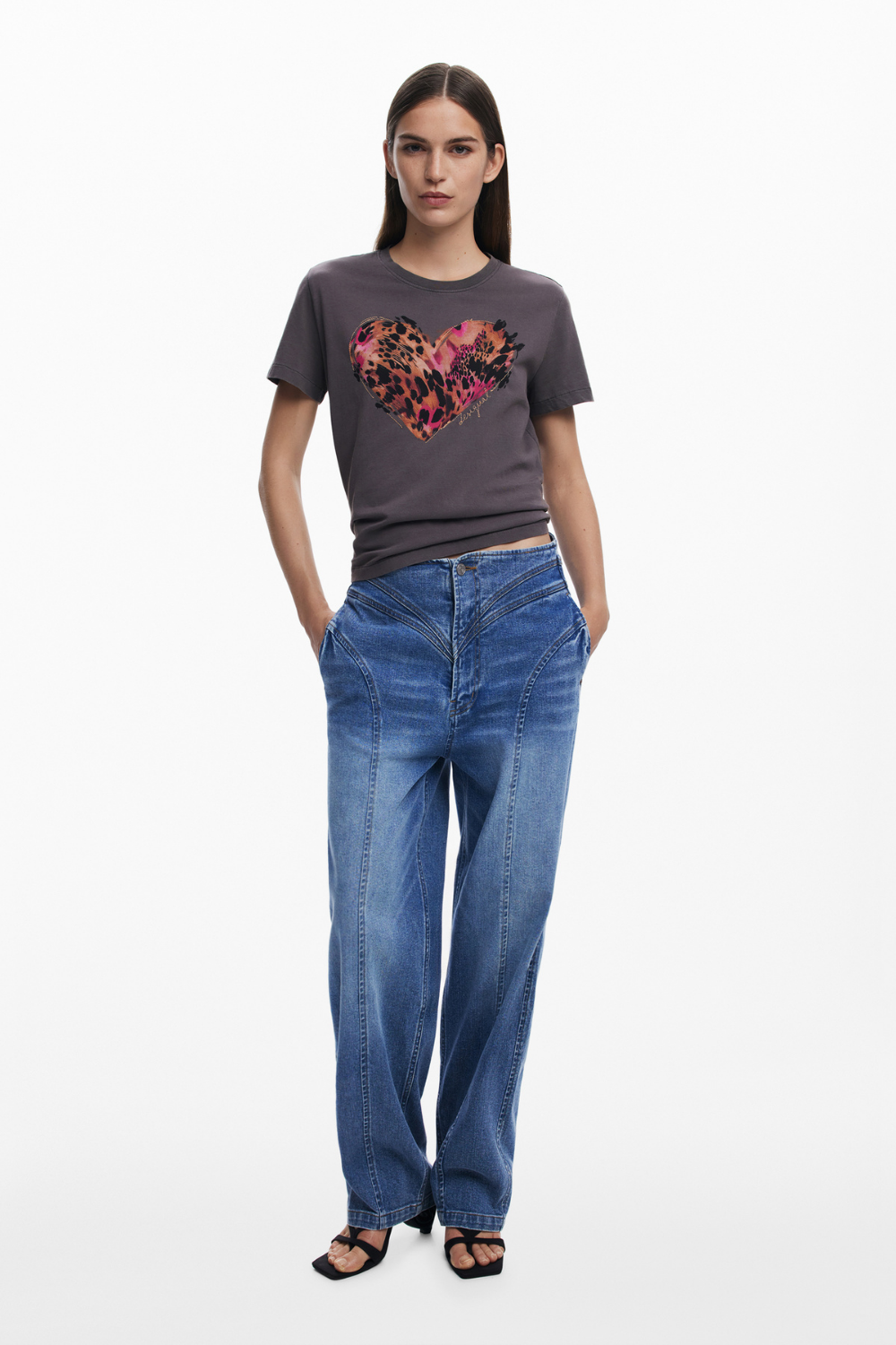 Desigual Tiger Heart T-Shirt Pre-Order