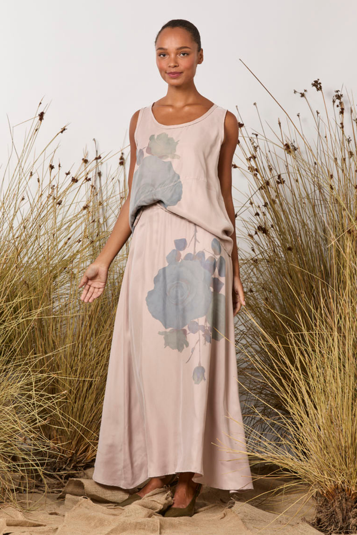 M.A.Dainty Dolly Skirt Big Roses