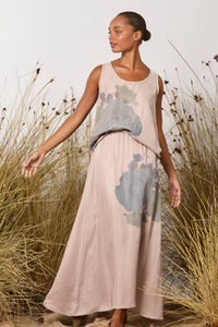 M.A.Dainty Shutter Top Big Roses