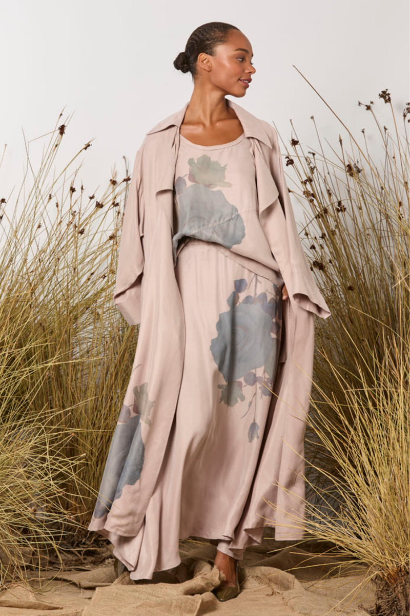 M.A.Dainty Morse Coat Pink Roses