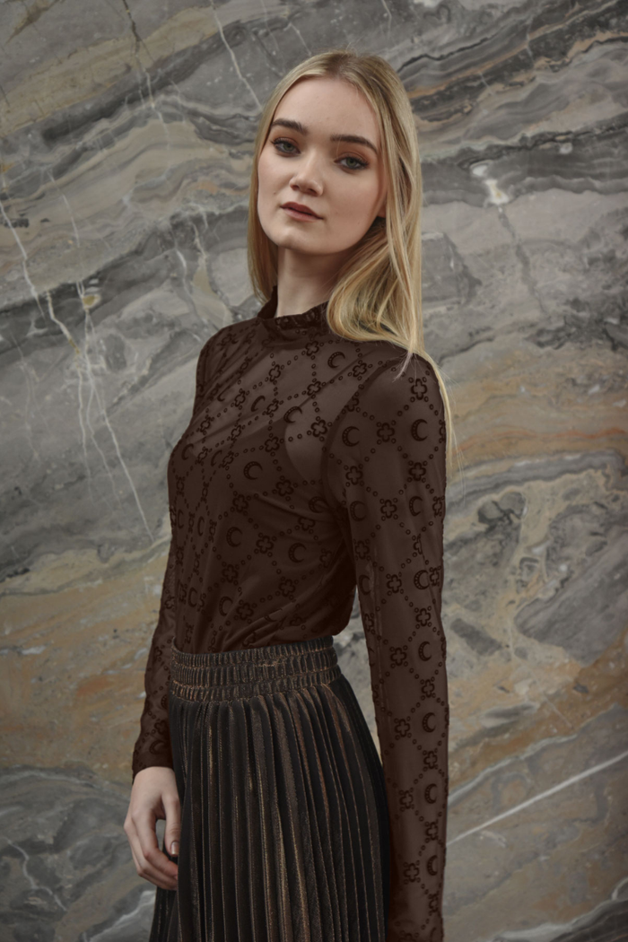 Curate Don't Get Meshy Top Brown Pre-Order