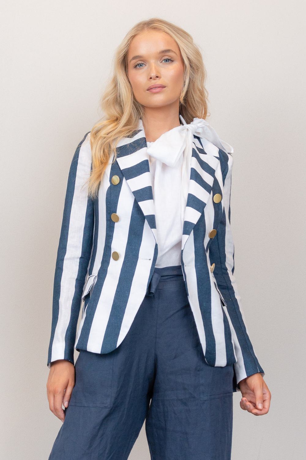 Huntress Linen Blazer Navy