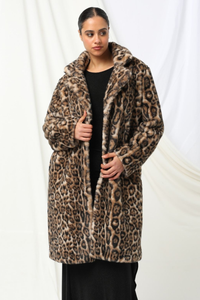 Kachel Dee Faux Fur Coat Leopard