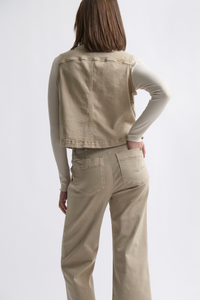 Kireina Erica Vest Arizona Wash