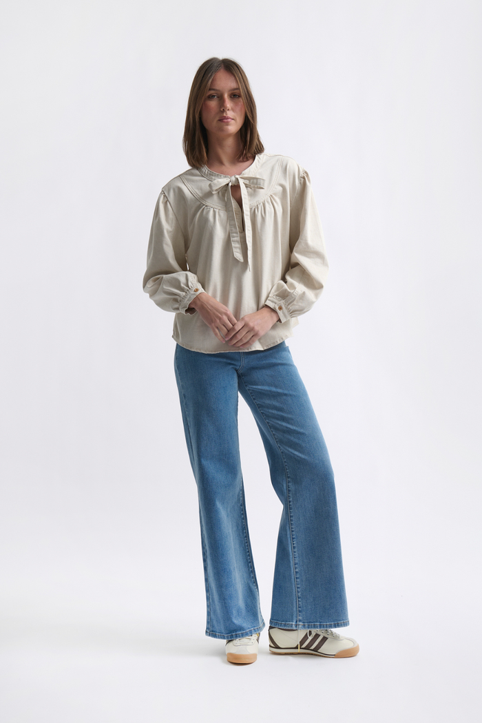 Kireina Kelly Shirt Sand