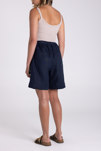 Two T's Linen Short French Navy