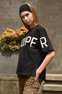 Cooper Left Hanging Tee Black