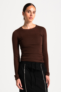 Lounge the Label Berlin Top Merlot