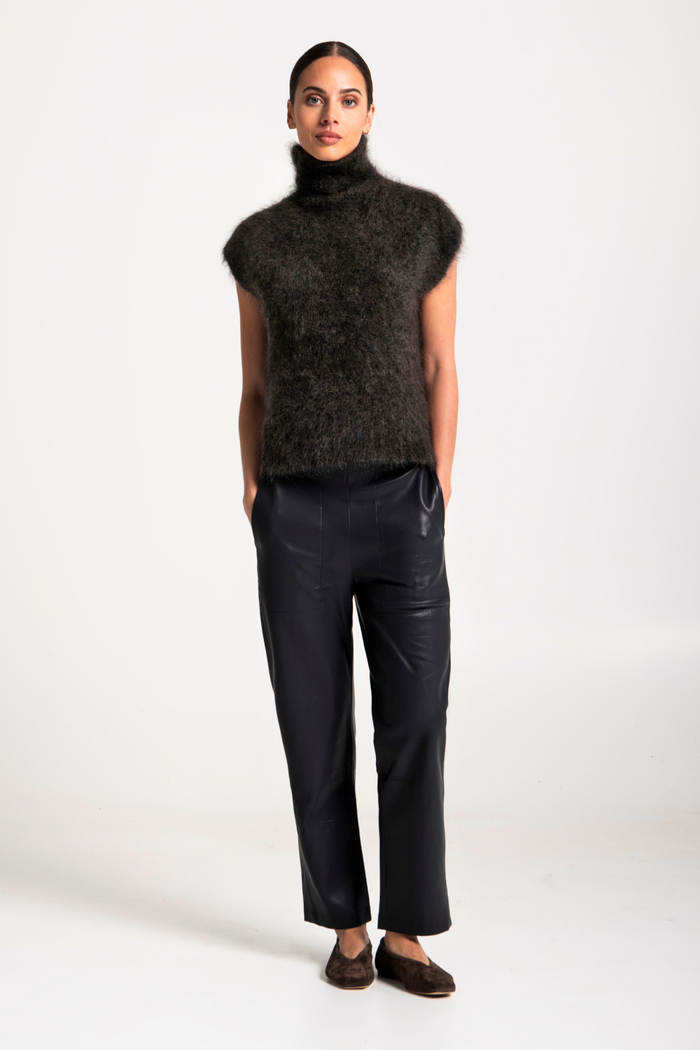 Lounge the Label Lerwick Vest Clove