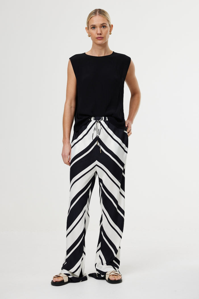 Kinney Luisa Pant Classic Chevron