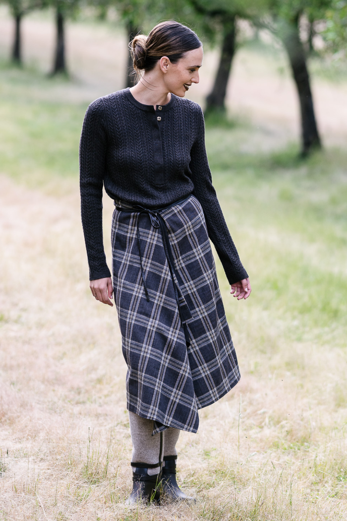 M.A.Dainty Argo Skirt Brown/Gold Check Pre-Order