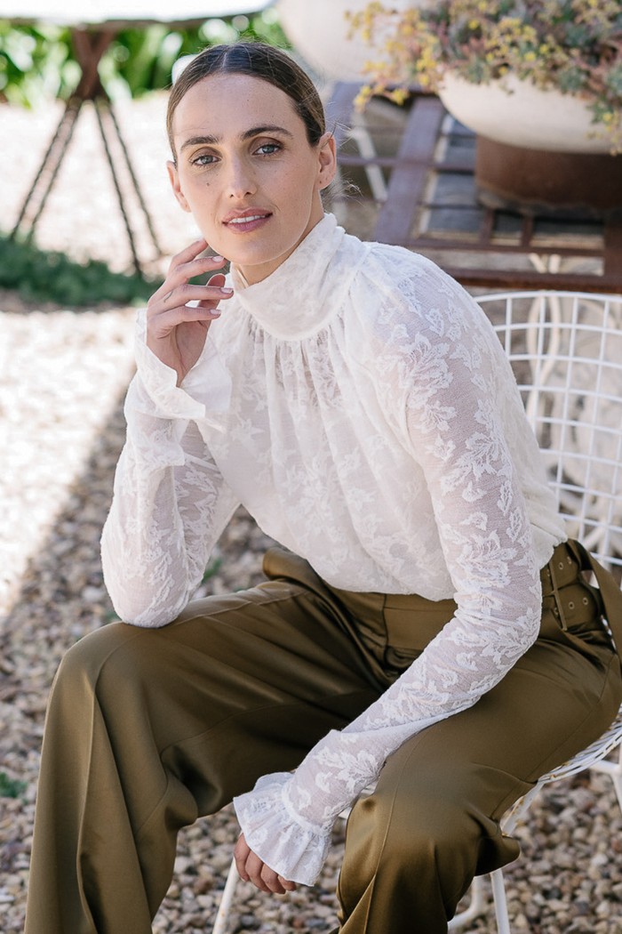 M.A.Dainty Veil Blouse Cream