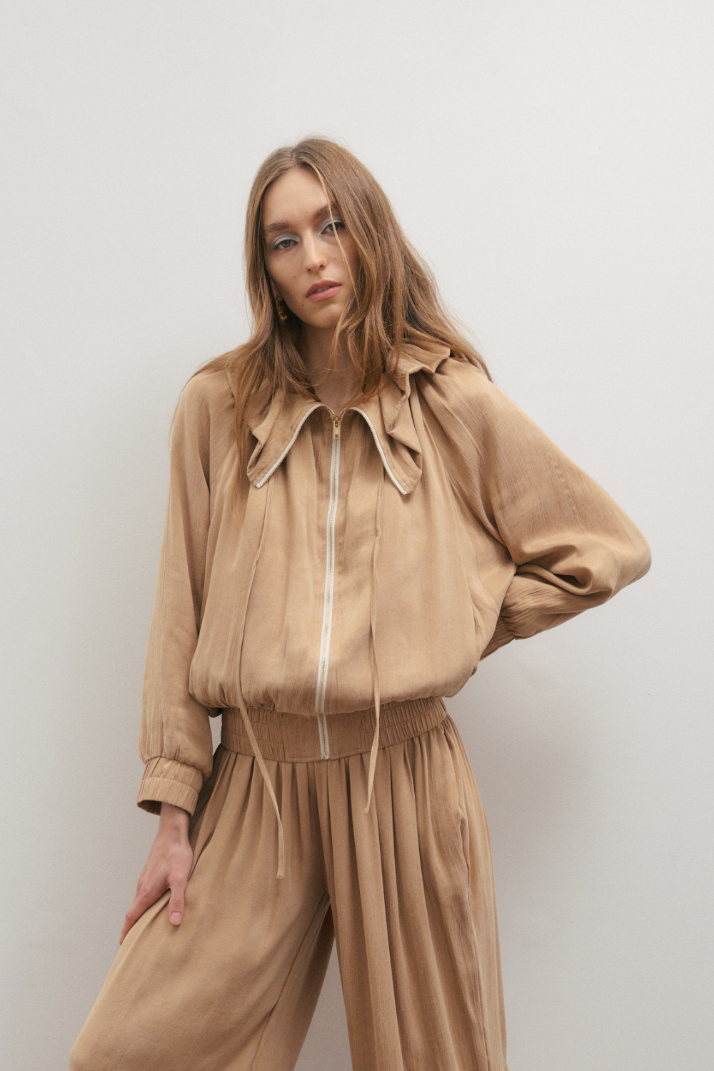 Maevarii Gathered Collar Jacket Mocha Mousse