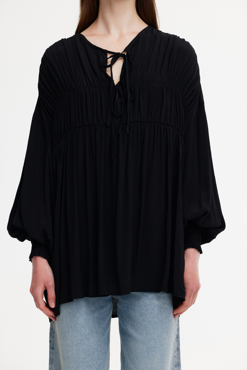 Kinney Mattia Top Black