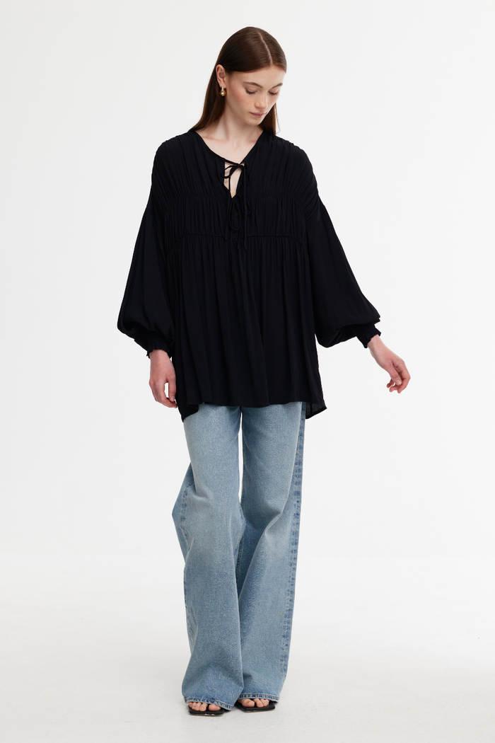 Kinney Mattia Top Black