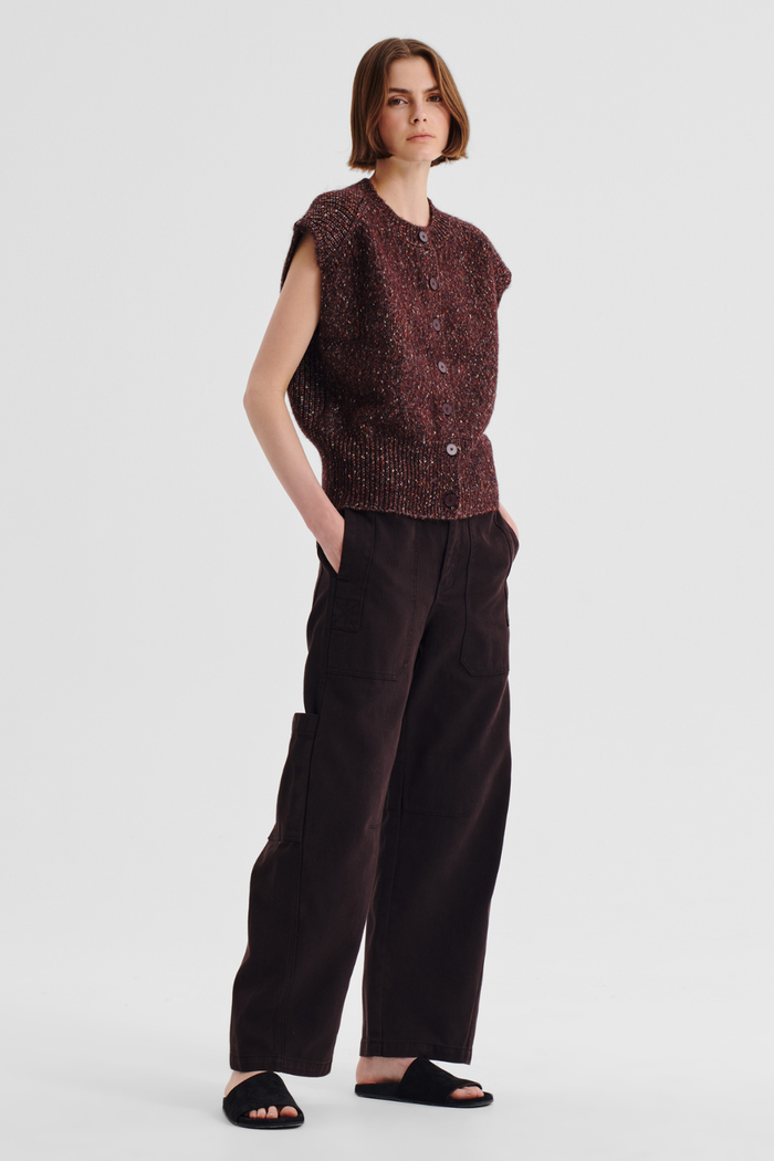 Morrison Zoe Knit Vest Boysenberry