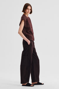 Morrison Zoe Knit Vest Boysenberry