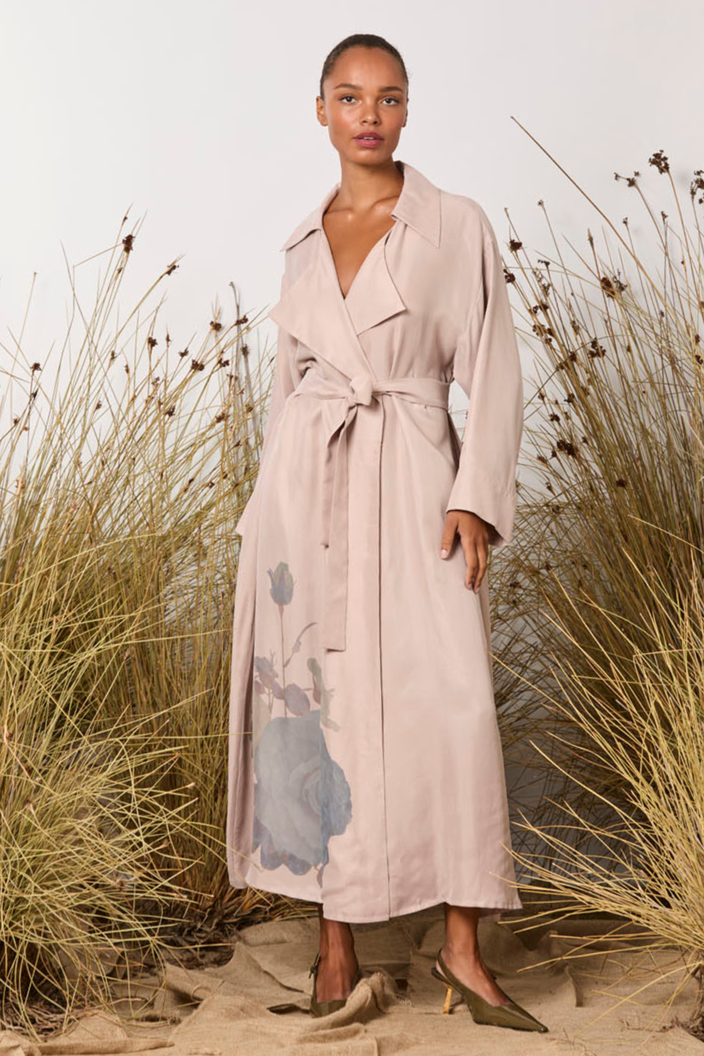 M.A.Dainty Morse Coat Pink Roses