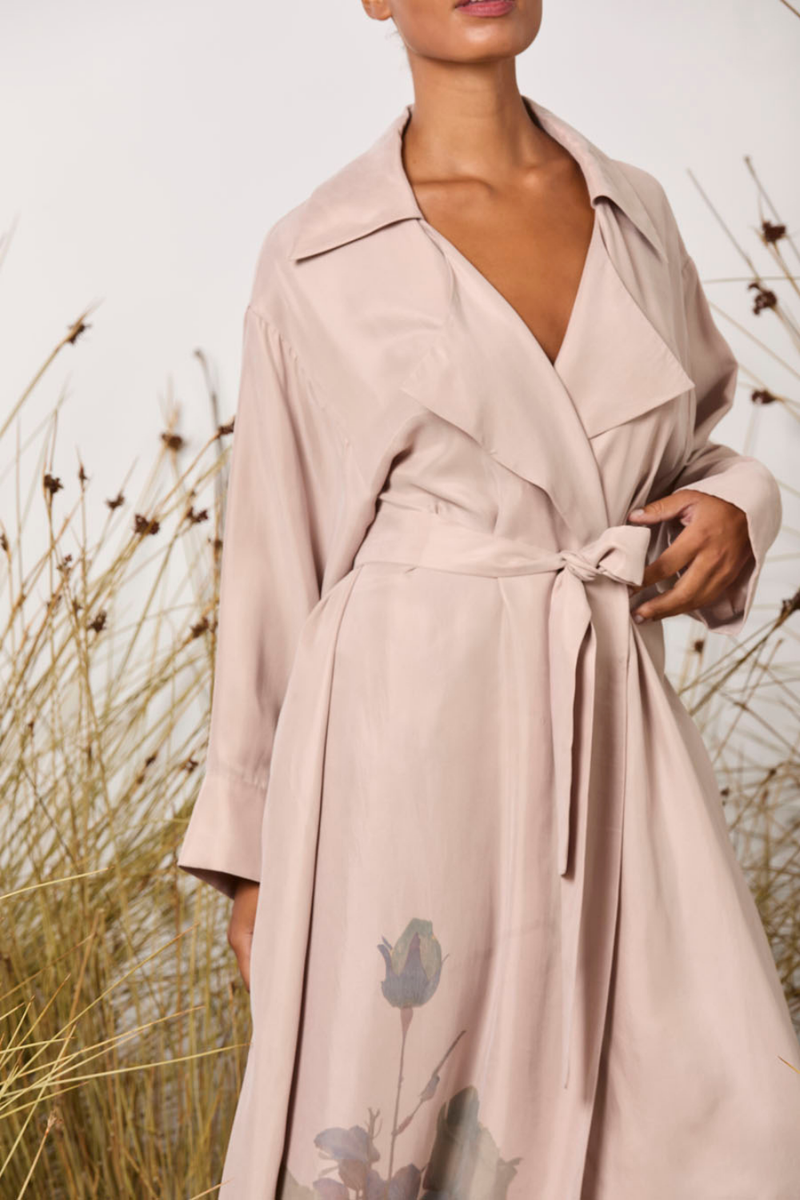 M.A.Dainty Morse Coat Pink Roses