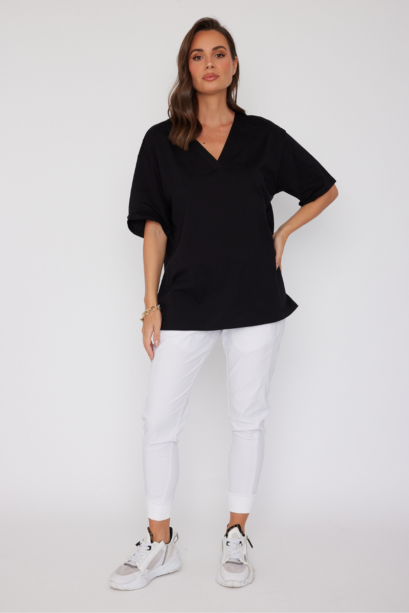 Alexandra Nix V-Neck Tee Black