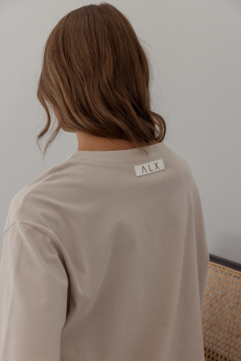 Alexandra Nix V-Neck Tee Stone