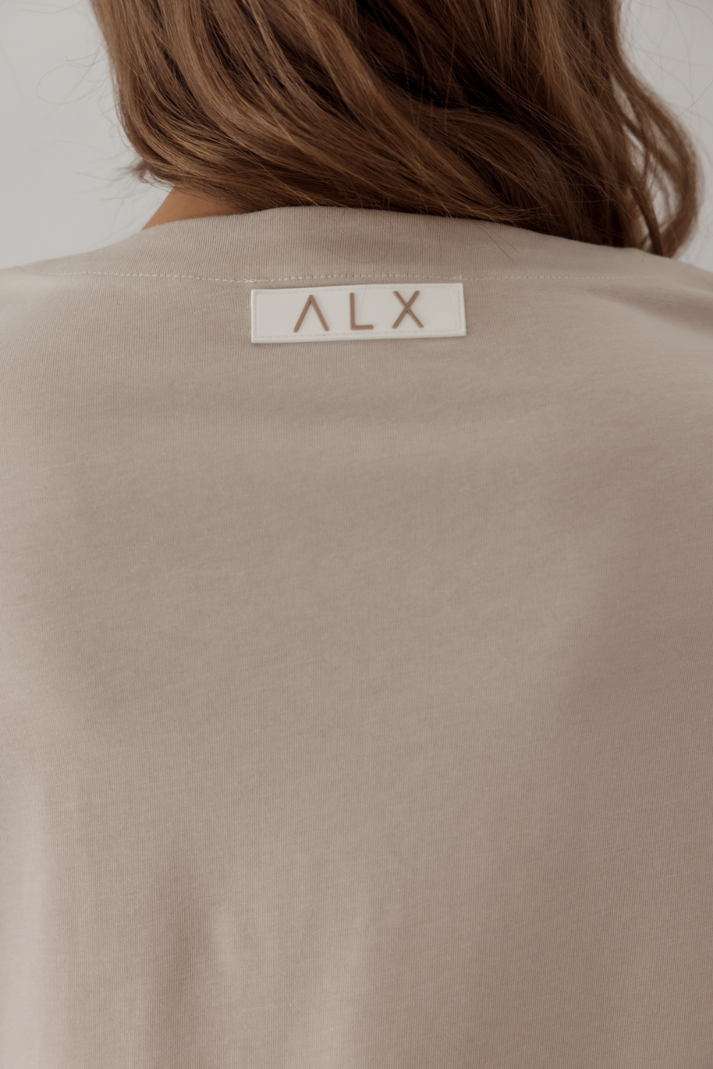 Alexandra Nix V-Neck Tee Stone