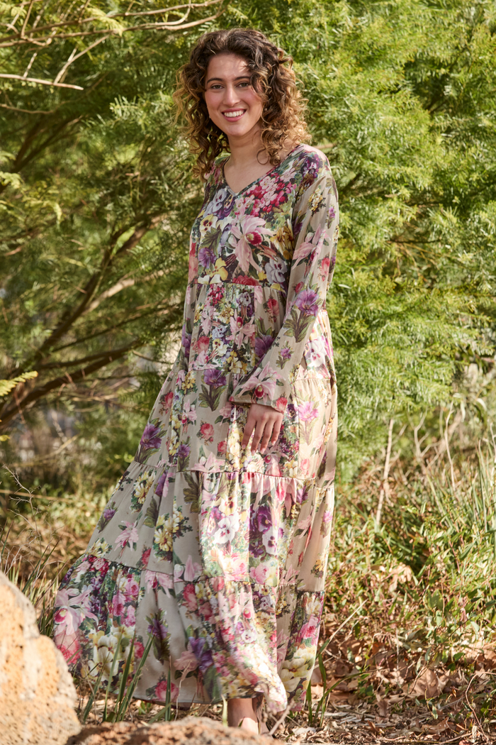 Circular by M.A.Dainty Precious Dress Blooms