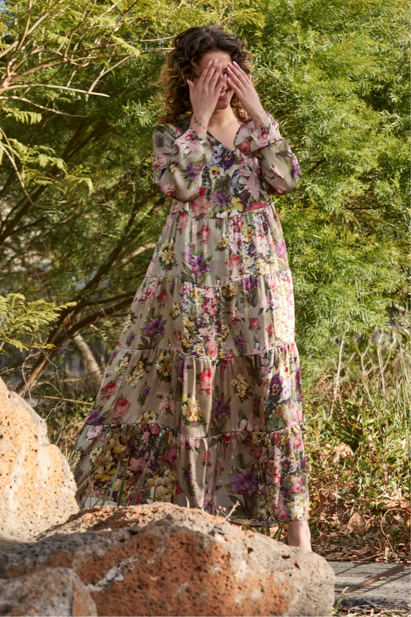 Circular by M.A.Dainty Precious Dress Blooms