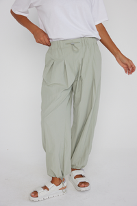 Alexandra Rem Pant Sage