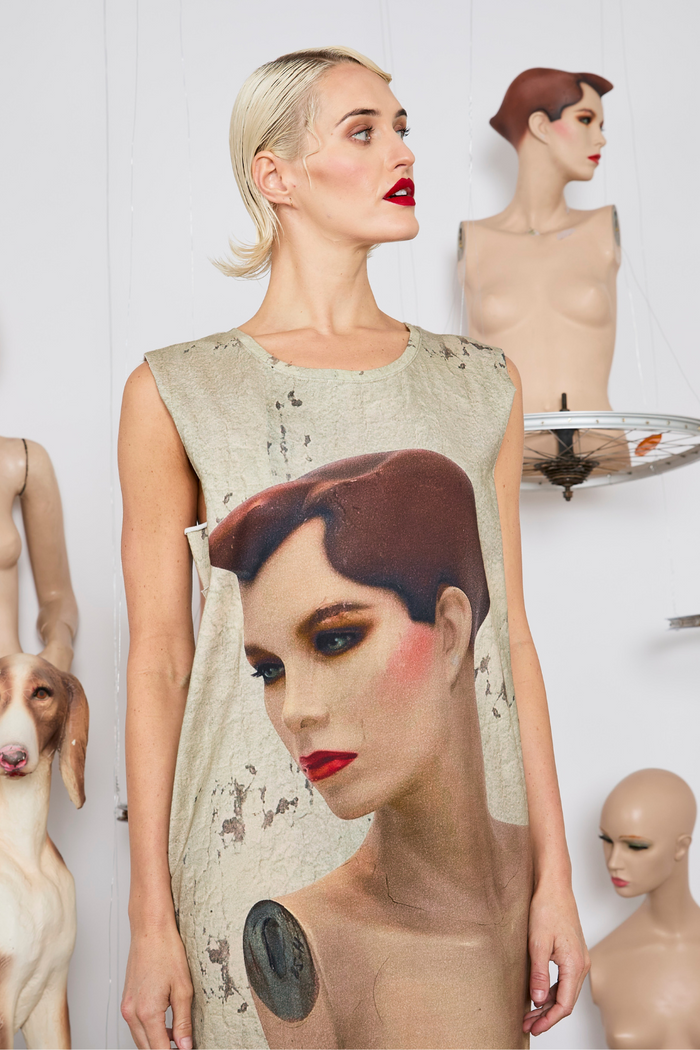 M.A.Dainty Strike A Pose Dress Green Eyes
