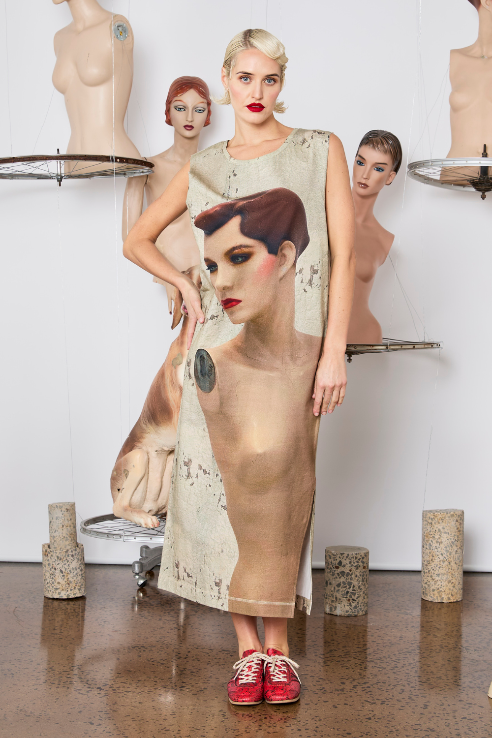 M.A.Dainty Strike A Pose Dress Green Eyes