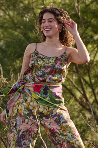 Circular by M.A.Dainty Sweetpea Top Blooms