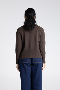 Two T's Crew Neck Basic Sweater Brasil Nut