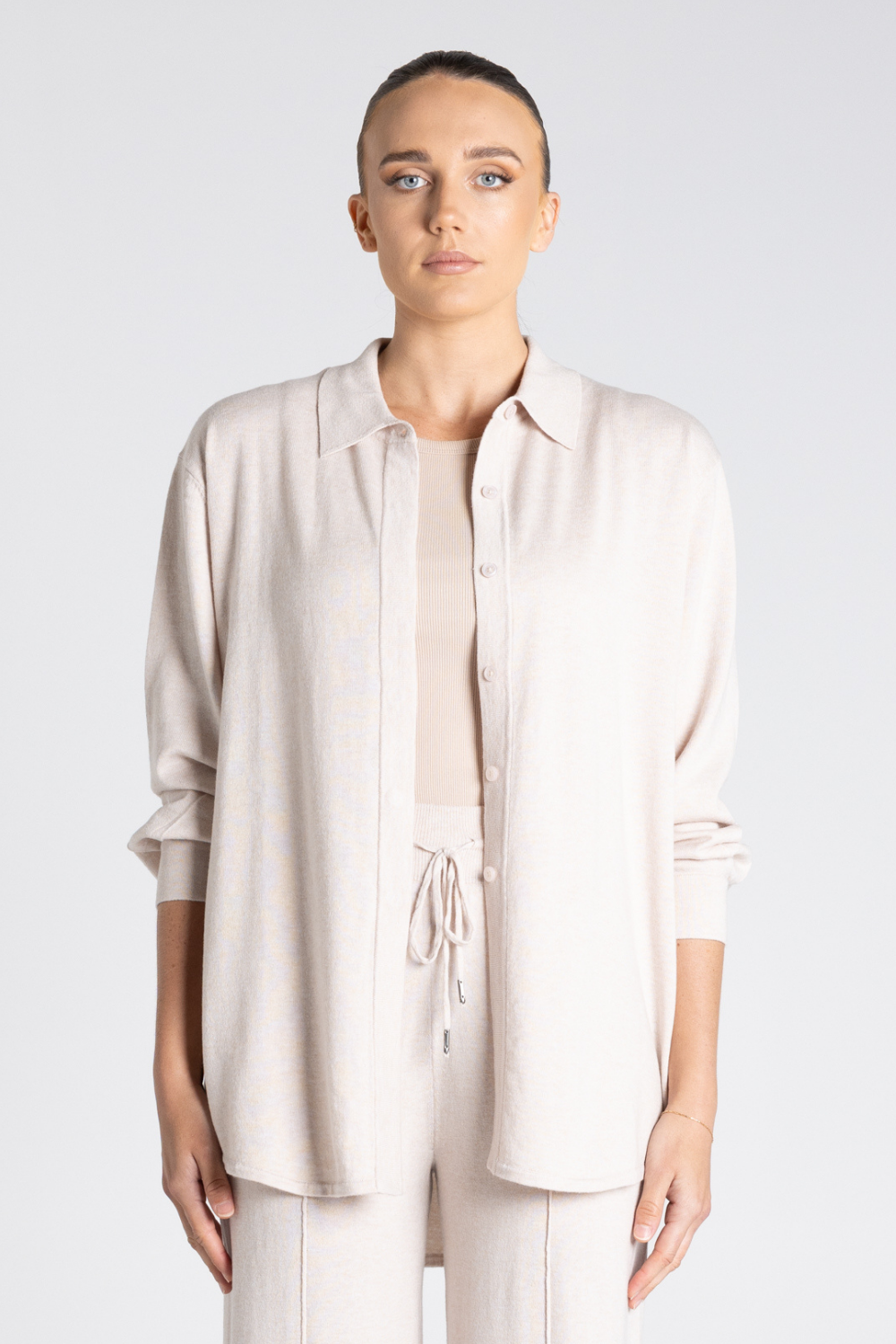 Two T's Shirt-Dropped Shoulder Knit Oat