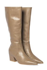 Zoe Kratzmann Vista Boot Clove